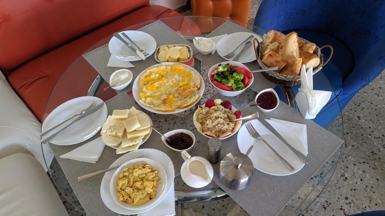 Vigor Hotel Sighnaghi Ngoại thất bức ảnh